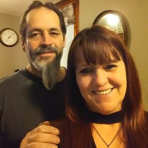 Meet your Posher, Lois